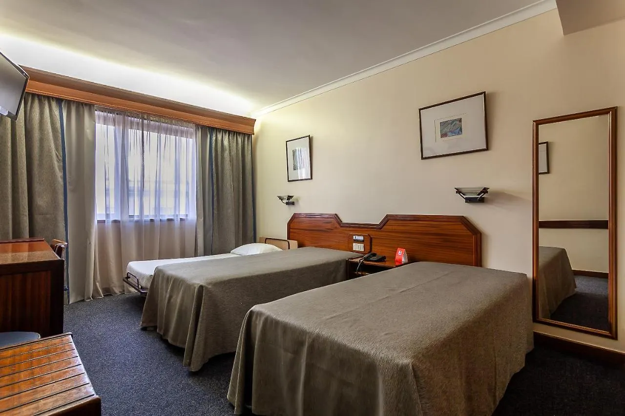 Hotel Nacional Lisboa 3*,